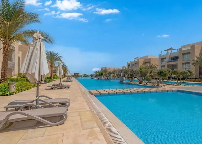 Stylish Gouna Escape 2br Mangroovy Pool Access